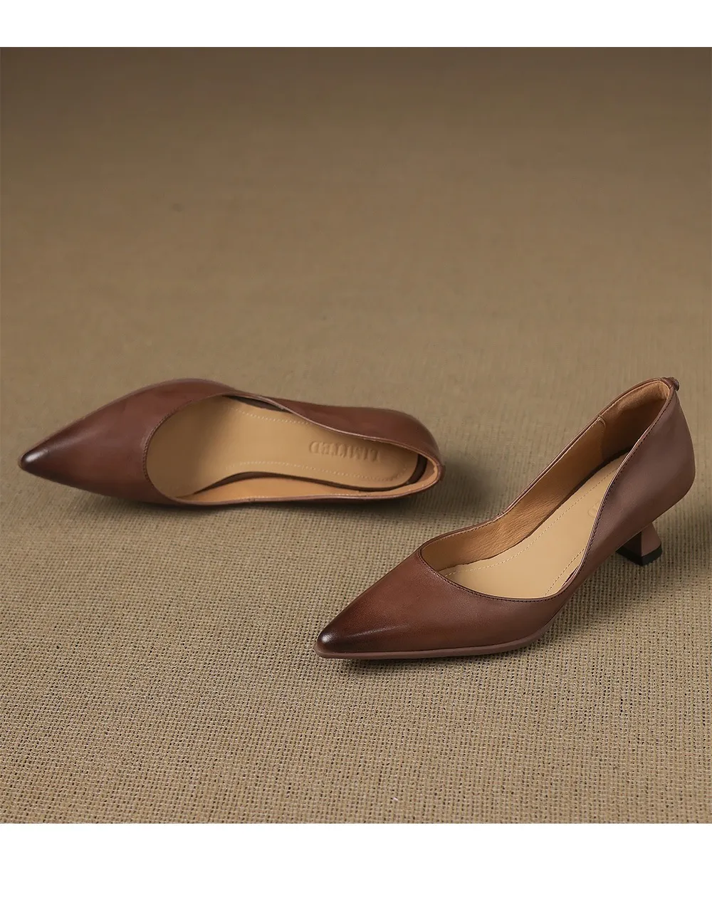 Early spring slip-on high heels, soft pointed toes, elegant and stylish women's shoes