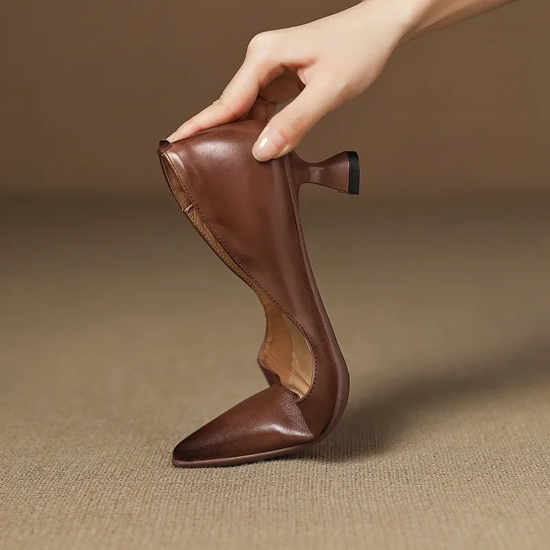 Early spring slip-on high heels, soft pointed toes, elegant and stylish women's shoes