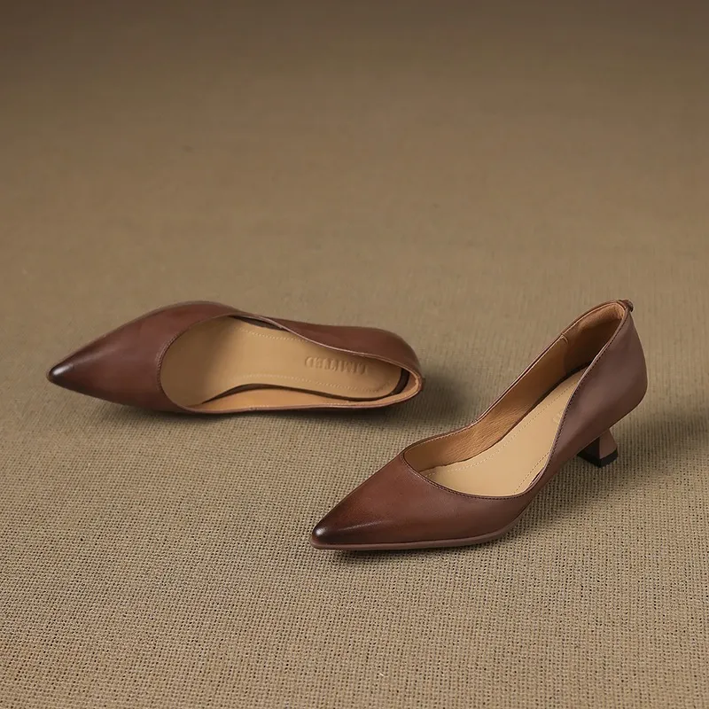 Early spring slip-on high heels, soft pointed toes, elegant and stylish women's shoes
