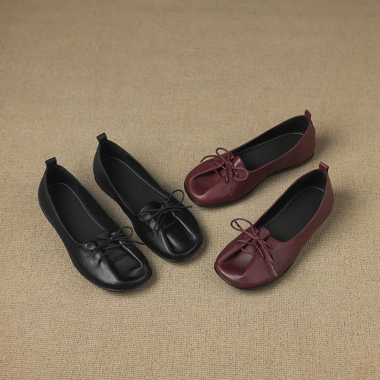 Early spring flat round-toe sheepskin women's shoes, burgundy and black, 1-29u