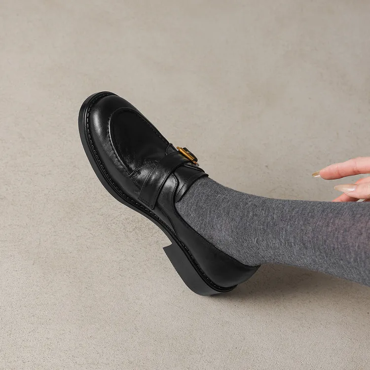 Early Spring Round Toe Slip-on Leather Women's Shoes (3-3L)