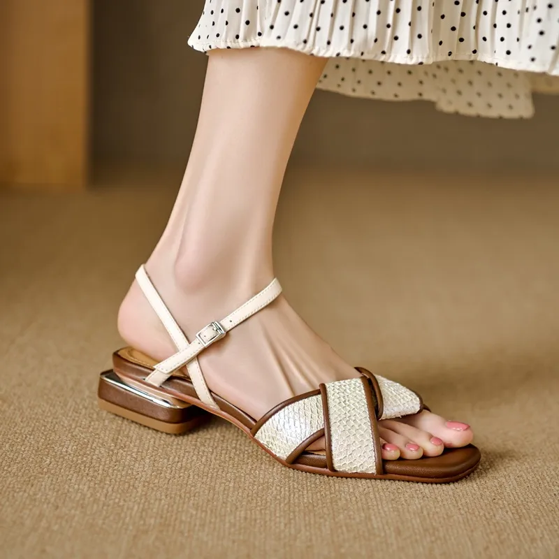 Retro-style open-toe flat sandals for women, summer size 40, French-style luxury sandals