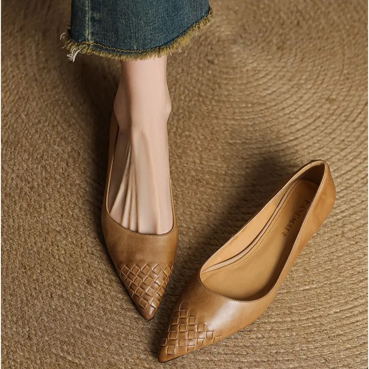 Early Spring Single Shoes Pointed Toe Low Mouth Wedge Heel Leather Fashion Women's Shoes 3-7b