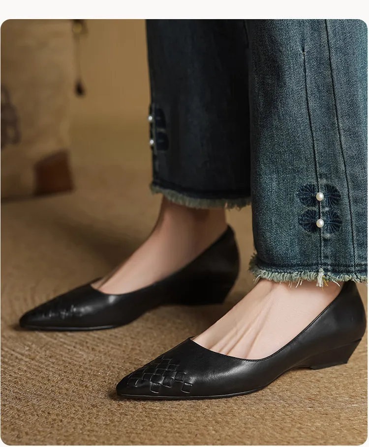 Early Spring Single Shoes Pointed Toe Low Mouth Wedge Heel Leather Fashion Women's Shoes 3-7b