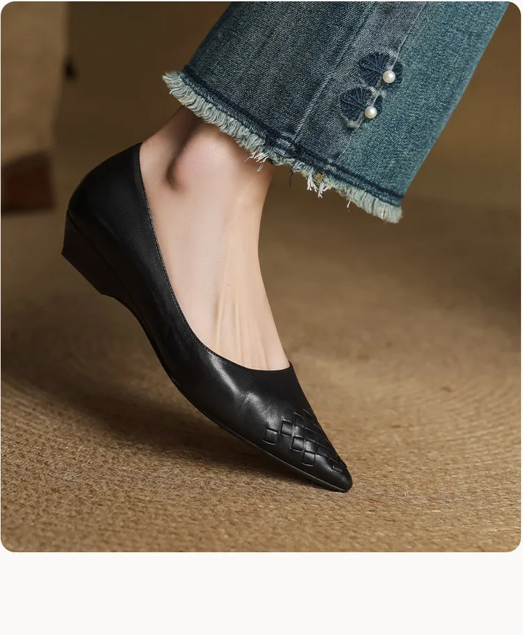 Early Spring Single Shoes Pointed Toe Low Mouth Wedge Heel Leather Fashion Women's Shoes 3-7b