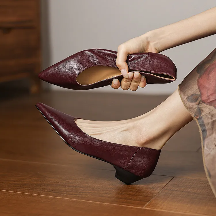 Early spring single-shoe wedge heel pointed toe low-cut sheepskin fashion women's shoes 3-7a one piece