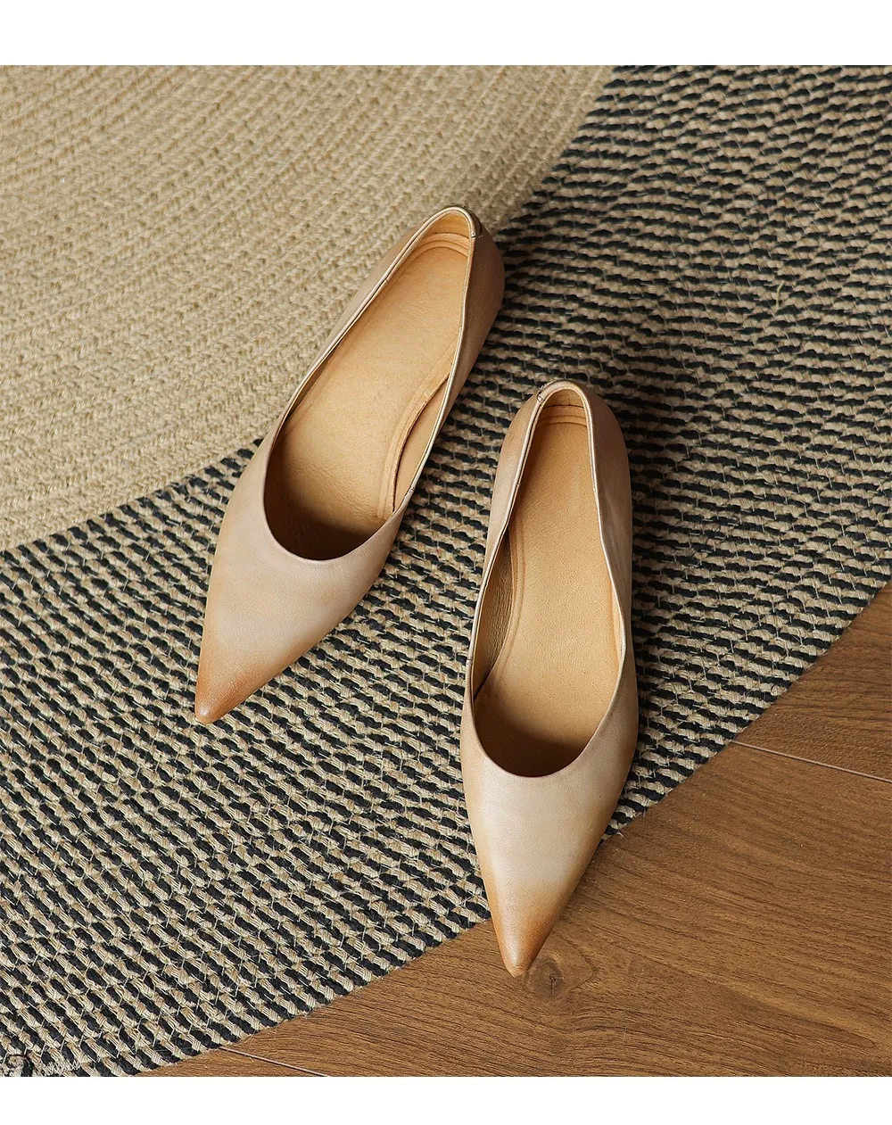 Spring and Autumn Retro Elegant Hidden Wedge Pointed Toe Women's Shoes Simple and Stylish Commuter Soft Sole Low Mouth Single Shoes