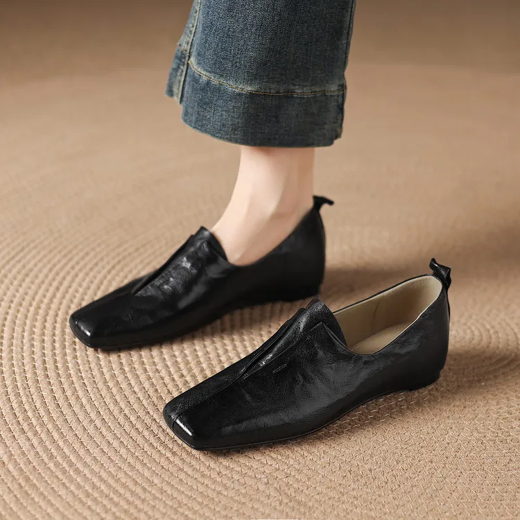 Early spring single shoes, square toe, wedge heel, sheepskin fashion women's shoes, 3-3t