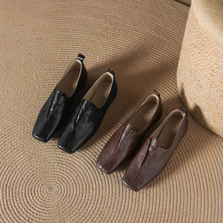 Early spring single shoes, square toe, wedge heel, sheepskin fashion women's shoes, 3-3t