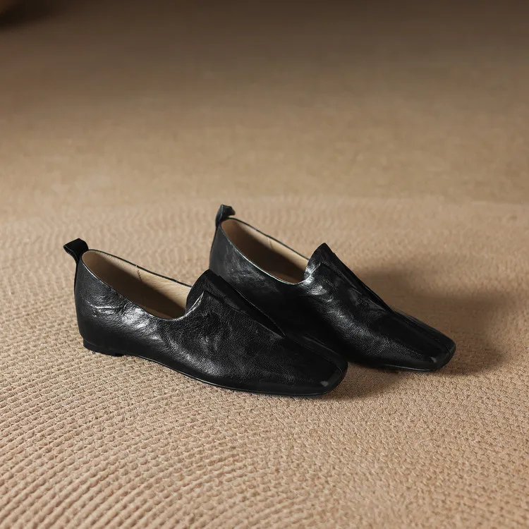 Early spring single shoes, square toe, wedge heel, sheepskin fashion women's shoes, 3-3t