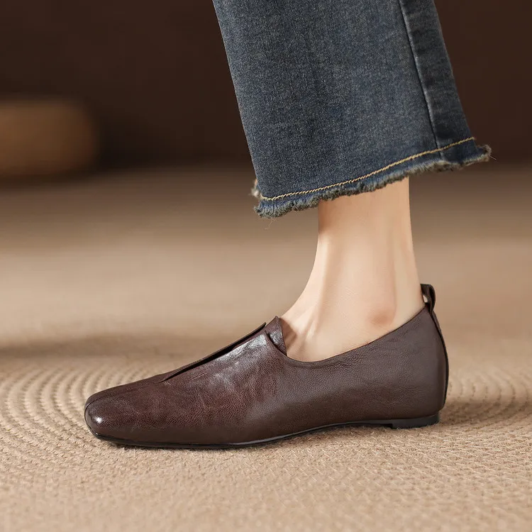 Early spring single shoes, square toe, wedge heel, sheepskin fashion women's shoes, 3-3t