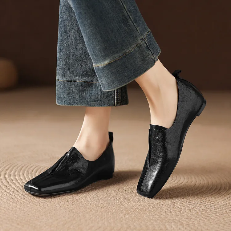 Early spring single shoes, square toe, wedge heel, sheepskin fashion women's shoes, 3-3t