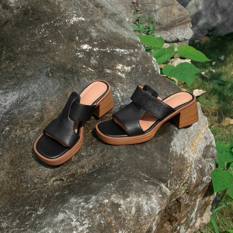 Summer chunky heel round toe waterproof platform slippers sheepskin women's shoes retro mid-heel sandals for outdoor wear