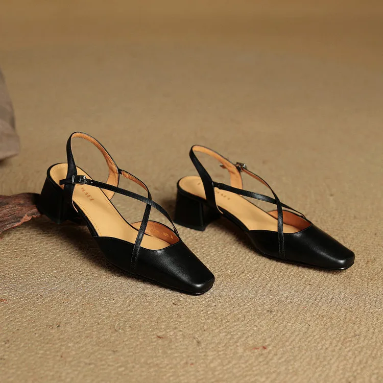 Real-life video of women's spring/summer cross-strap sandals, square toe, chunky heel, mid-to-high heel, cowhide fashion shoes.