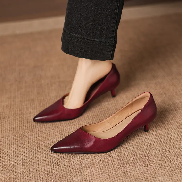 Early spring single shoes, pointed toe, low-cut, stiletto heel, high heel, cowhide fashion women's shoes, 3-7h fashion.