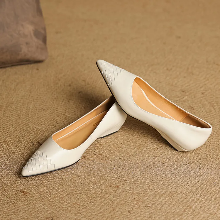 Summer flats, wedge heels, pointed toes, low-cut fashion sheepskin women's shoes, 3-12e