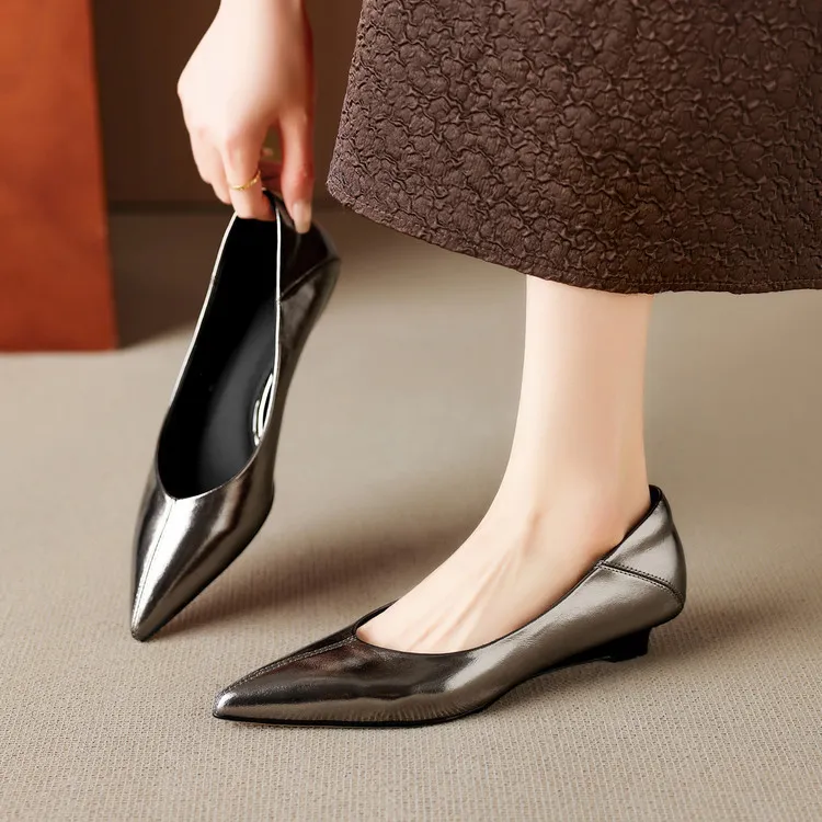 Spring single shoes, pointed toe, low-cut, wedge heel, elegant cowhide fashion women's shoes, size 3-17o