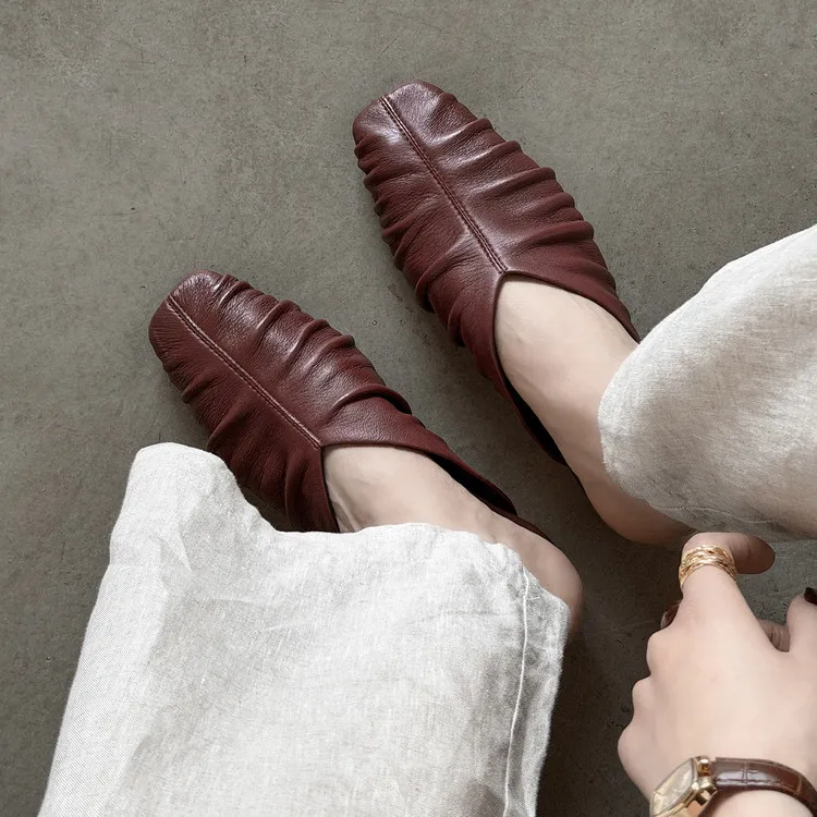 Spring Slippers, Square Toe, Flat, Closed Toe, Fashionable Sheepskin Women's Shoes, 3-19j