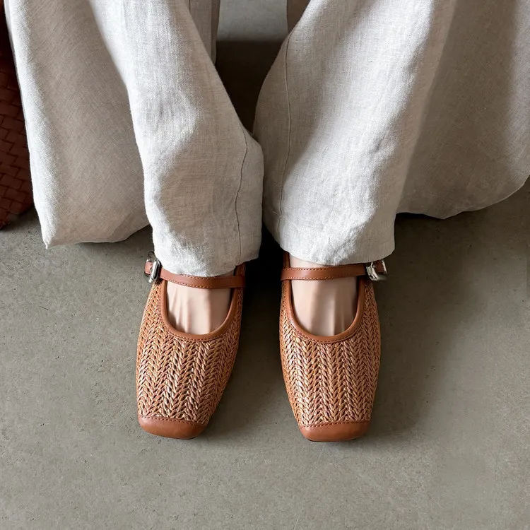 Summer slippers, square toe, closed toe, woven fashion women's shoes, off-white/brown, 3-19d