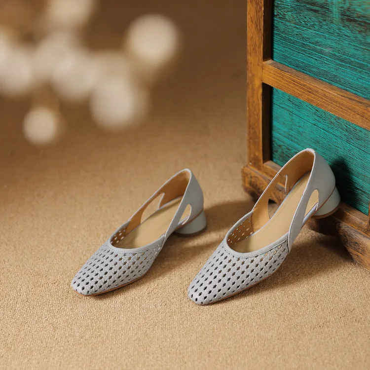 Summer single shoes, square toe, chunky heel, high heel, hollow-out fashion women's shoes, 3-19g