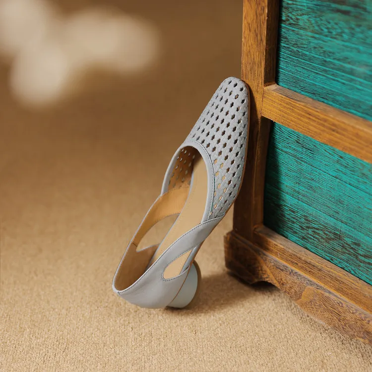 Summer single shoes, square toe, chunky heel, high heel, hollow-out fashion women's shoes, 3-19g