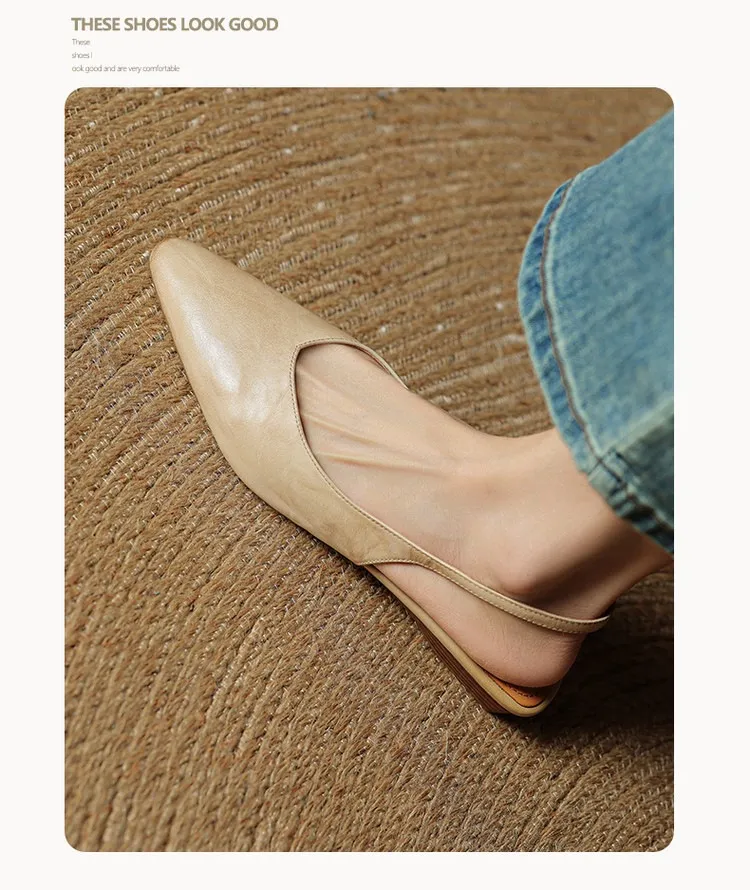 Summer sandals with square toe, chunky heel, wedge heel, closed toe, and open back – fashionable women's shoes