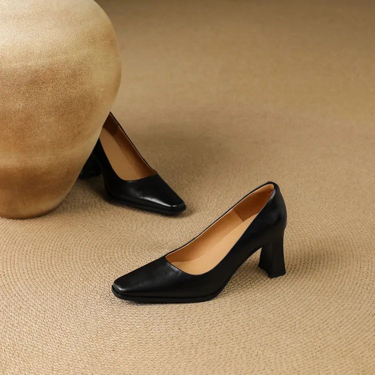 Spring single shoes, round toe, chunky heel, high-heeled fashion leather women's shoes, black and burgundy, 3-22i