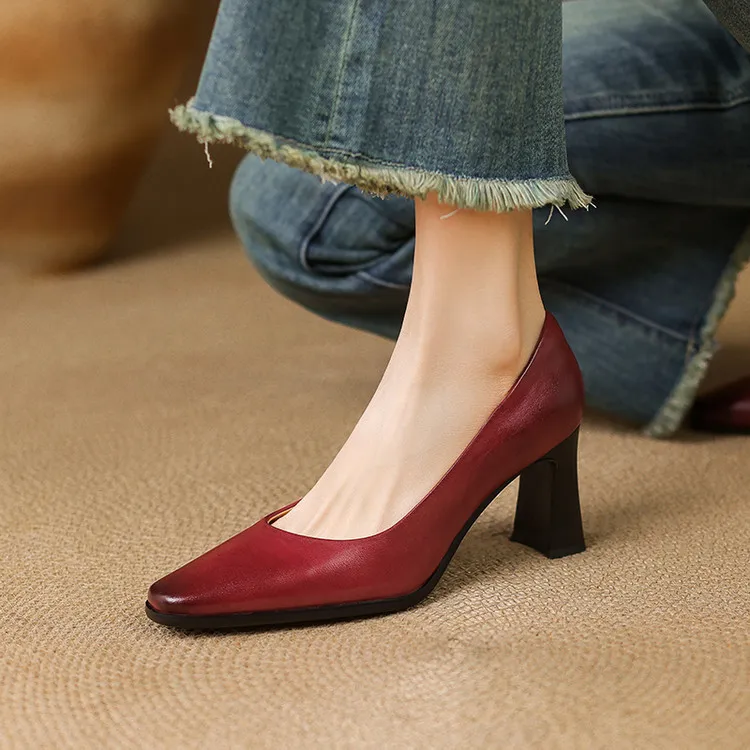 Spring single shoes, round toe, chunky heel, high-heeled fashion leather women's shoes, black and burgundy, 3-22i
