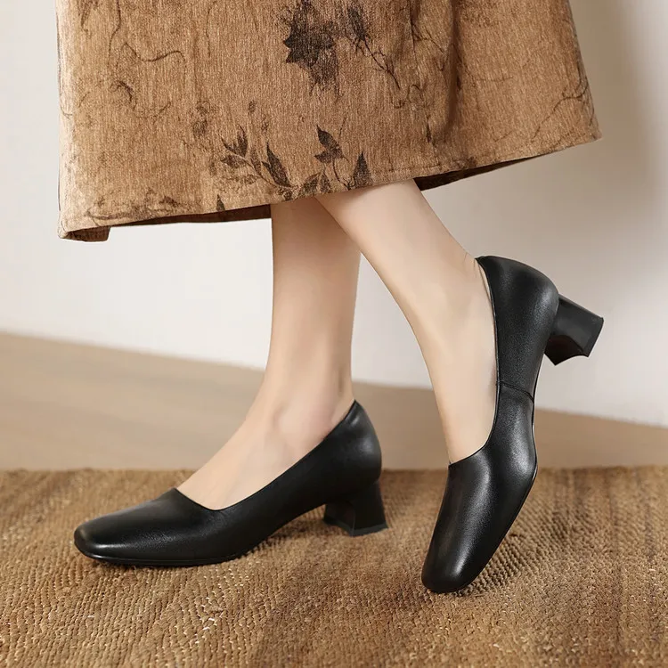 Spring single shoes, square toe, chunky heel, slip-on cowhide fashion women's shoes, 3-22n