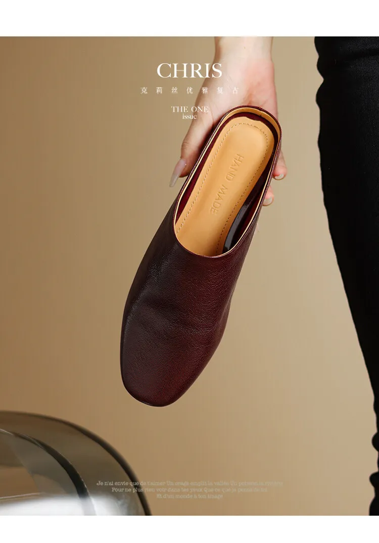 Women's soft leather closed-toe slip-on mules, summer outerwear sheepskin sandals, square toe, flat sole, slip-on style.