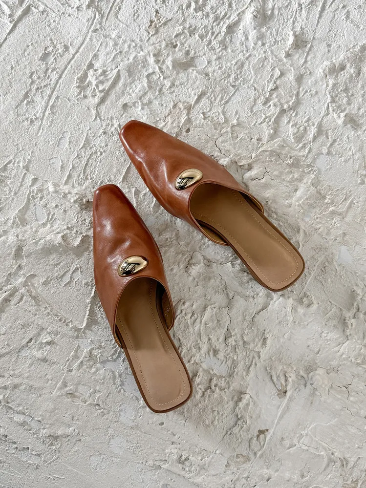 Summer slippers, square toe, closed toe, chunky heel, low heel, fashion women's shoes, 3-30i, genuine leather slippers.