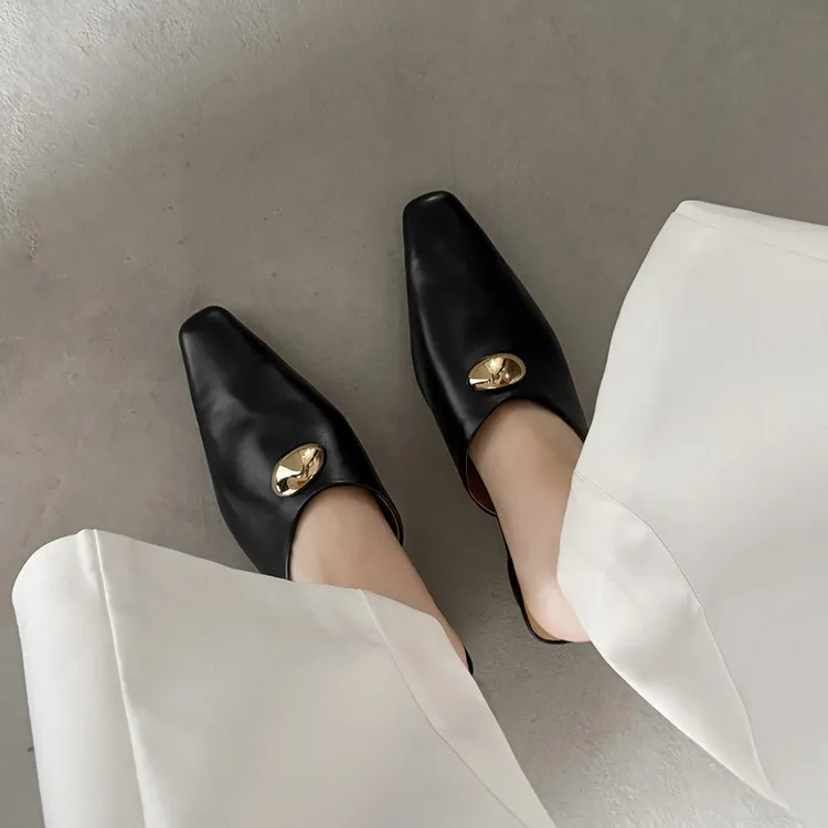 Summer slippers, square toe, closed toe, chunky heel, low heel, fashion women's shoes, 3-30i, genuine leather slippers.