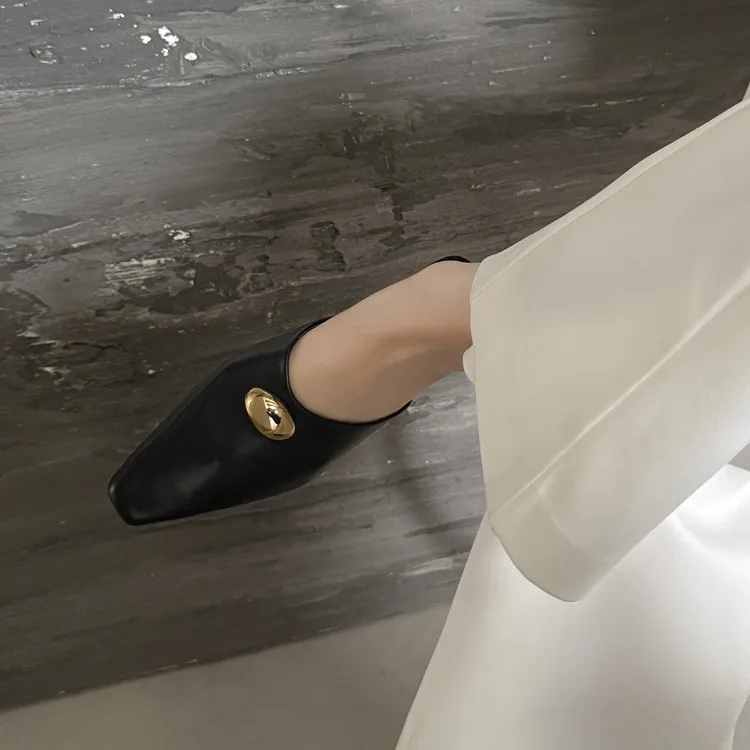Summer slippers, square toe, closed toe, chunky heel, low heel, fashion women's shoes, 3-30i, genuine leather slippers.