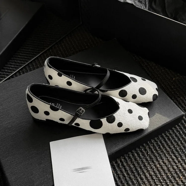 Spring single shoes, square toe, low heel, buckle, fashion color-block women's shoes, 3-25v