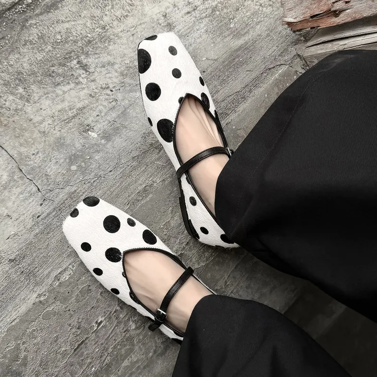 Spring single shoes, square toe, low heel, buckle, fashion color-block women's shoes, 3-25v