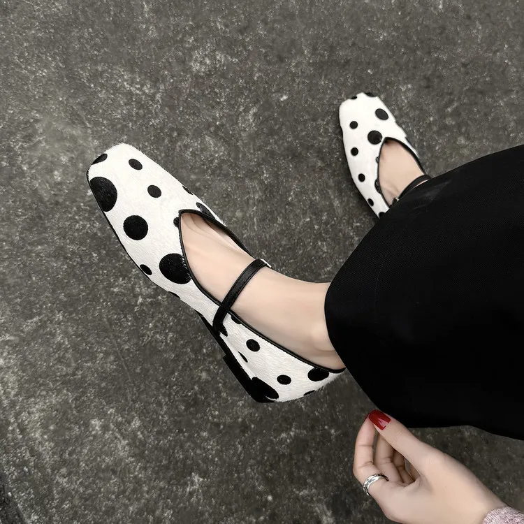 Spring single shoes, square toe, low heel, buckle, fashion color-block women's shoes, 3-25v
