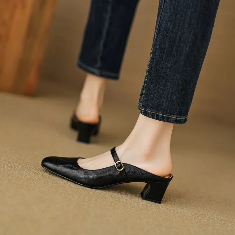 Comfortable and retro-style sheepskin open-back sandals, chunky heels, sheepskin closed-toe mules, Mary Jane shoes.