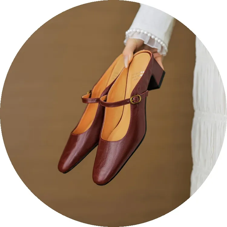 Comfortable and retro-style sheepskin open-back sandals, chunky heels, sheepskin closed-toe mules, Mary Jane shoes.