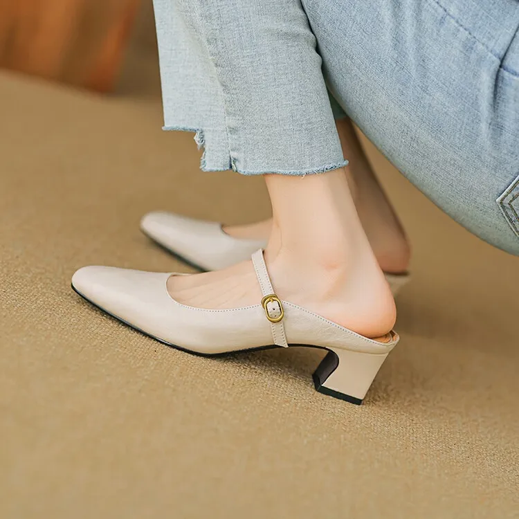 Comfortable and retro-style sheepskin open-back sandals, chunky heels, sheepskin closed-toe mules, Mary Jane shoes.