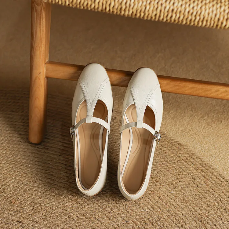 Women's T-strap Mary Jane shoes, stiletto heels, pointed toes, low-cut flats, early spring new arrivals, sheepskin distressed high heels.