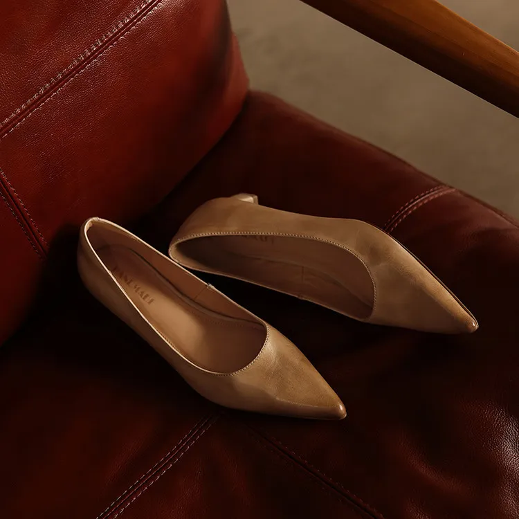 Spring pointed-toe high-heeled chunky leather women's shoes, size 4-6c fashionable shoes