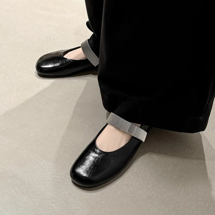 Spring single shoes, round toe, flat, cowhide slip-on fashion women's shoes, 3-25t
