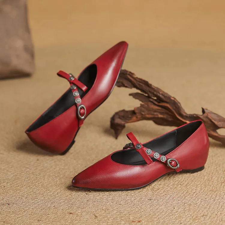 Spring single shoes, pointed toe, low heel, cowhide buckle, fashion women's shoes, size 4-2a, plus size 41.