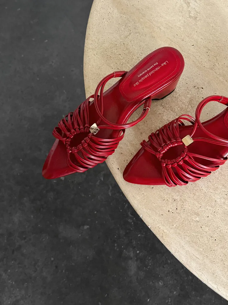 Summer pointed-toe high-heeled wedge sandals, fashion women's shoes, 4-6R, stylish sandals and slippers