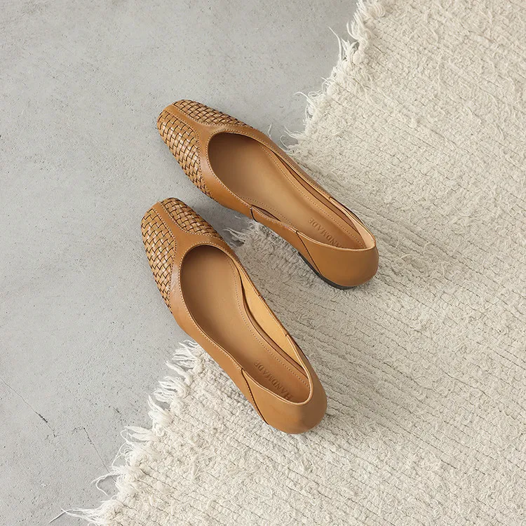 Spring single shoes, round toe, chunky heel, low heel, cowhide fashion women's shoes, 4-6t
