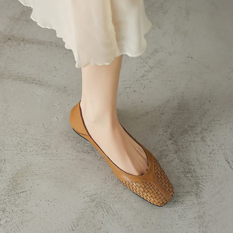 Spring single shoes, round toe, chunky heel, low heel, cowhide fashion women's shoes, 4-6t