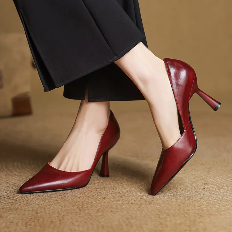 Spring single shoes, pointed toe, stiletto heel, solid color fashion cowhide women's shoes 4-13b
