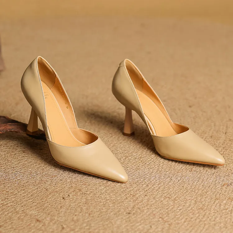 Spring single shoes, pointed toe, stiletto heel, solid color fashion cowhide women's shoes 4-13b