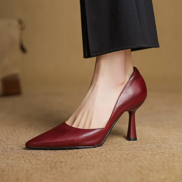 Spring single shoes, pointed toe, stiletto heel, solid color fashion cowhide women's shoes 4-13b