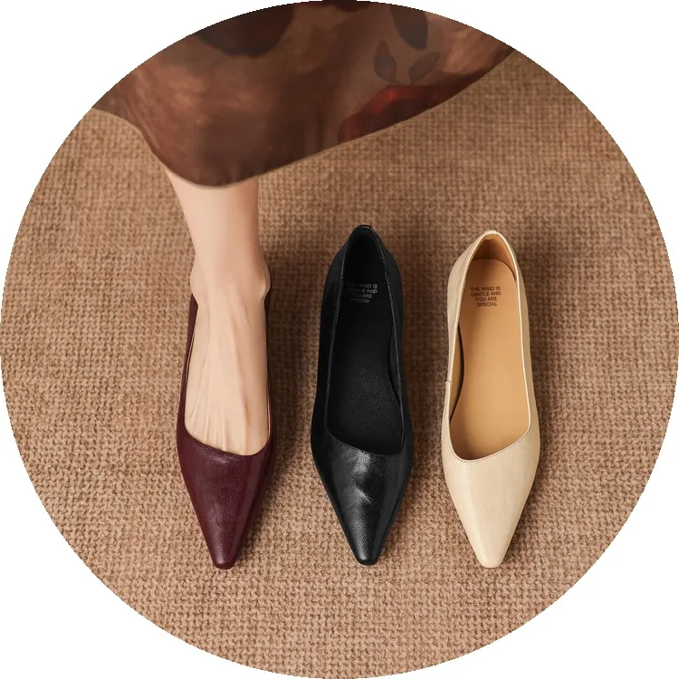 Korean style leather shoes, all inside and out, perfect for spring, summer and autumn. Pointed toe, low heel, comfortable, slimming, slanted opening. Available in 3 colors.